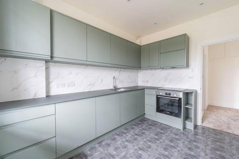 2 bedroom maisonette to rent, Cunningham Park, HA1, Harrow, HA1