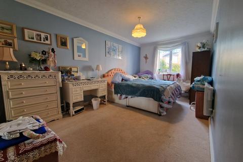 undefined, Alverstone Road, Hampshire PO4