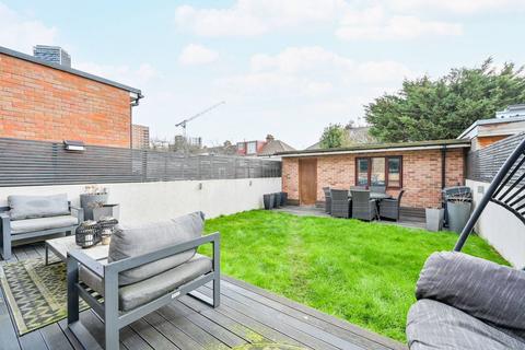 4 bedroom terraced house for sale, Court Way, Acton, London, W3