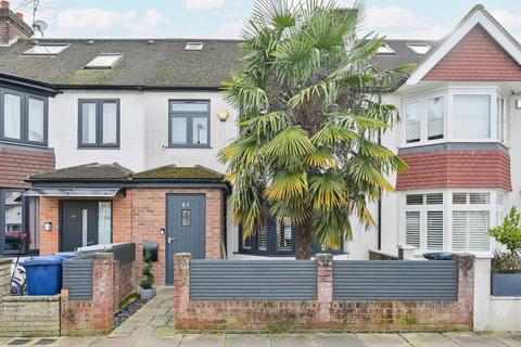 Court Way, Acton, London, W3
