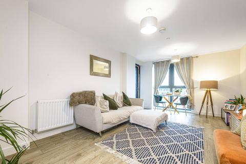 1 bedroom flat for sale, Lakeside Drive, Park Royal, LONDON, NW10