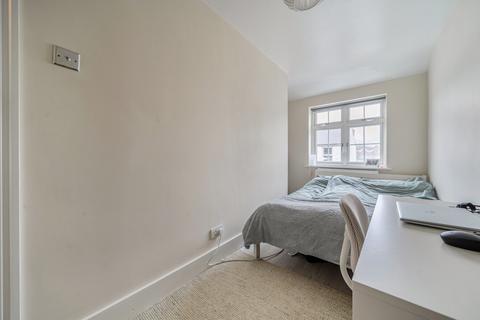 2 bedroom terraced house for sale, New Road, South Darenth, Kent, DA4