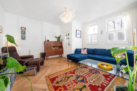 1 bedroom maisonette for sale, The Parade, Wells Park Road, Sydenham, London, SE26
