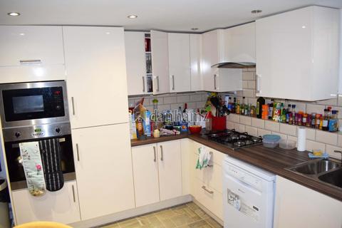 undefined, 11 Wetherby Grove   Leeds