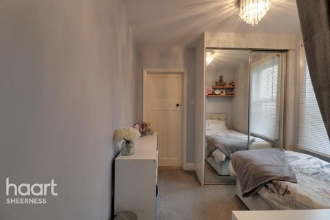 3 bedroom semi-detached house for sale, Parsonage Chase, Sheerness