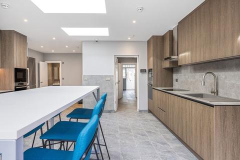 undefined, Hermon Hill, London E18