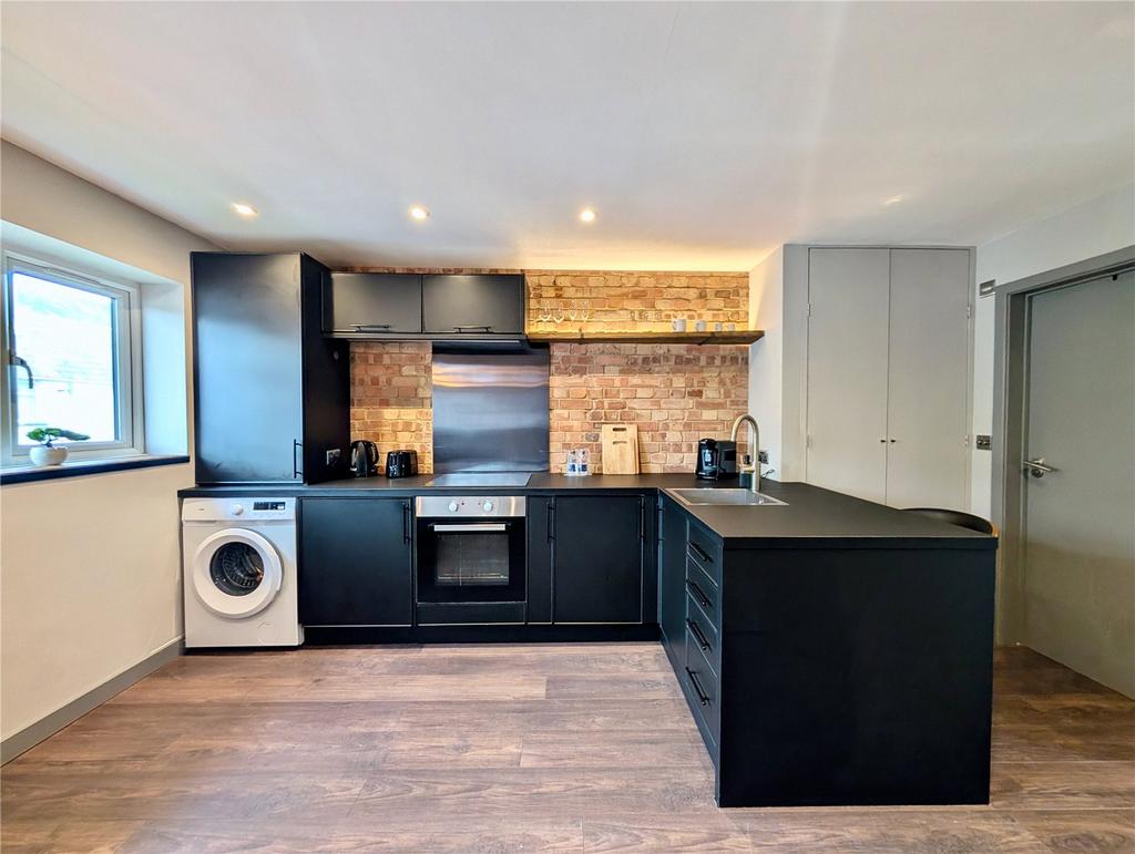 Kitchen/Living Room