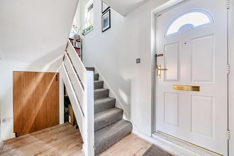 2 bedroom flat for sale, Usher Road, Bow, London, E3
