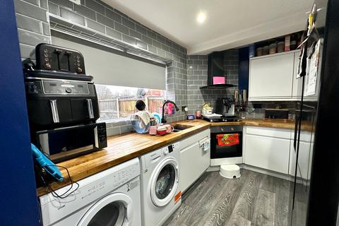 3 bedroom semi-detached house for sale, Victoria Avenue, Walsall WS3