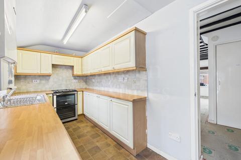 2 bedroom end of terrace house for sale, Lax Lane, Bewdley, DY12 2DZ