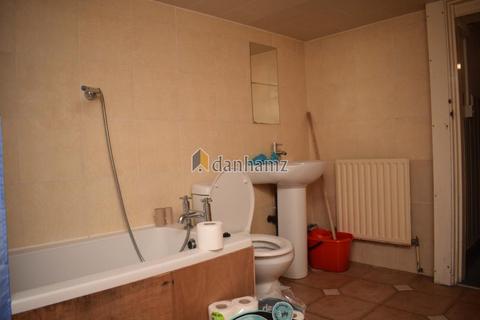 undefined, 99 Brudenell Road Hyde Park Leeds West Yorkshire