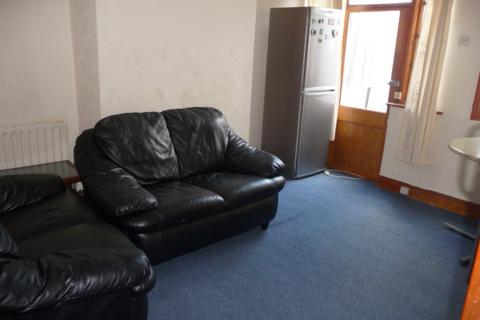 undefined, 3 Kelso Gardens University Area Leeds West Yorkshire