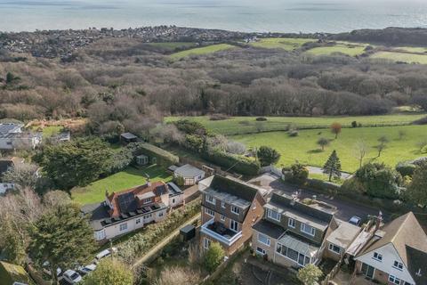 4 bedroom detached house for sale, Hill Road, Hastings TN35