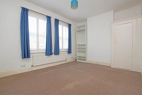 2 bedroom terraced house for sale, Greys Road, Eastbourne, BN20 8AZ