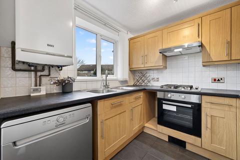 4 bedroom end of terrace house for sale, Clos Healy, Swansea SA4