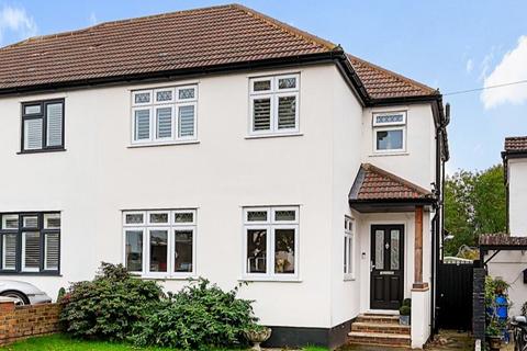 3 bedroom semi-detached house for sale - Queensway, West Wickham, BR4