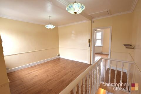 1 bedroom maisonette to rent, Chestnut Road, Enfield, Greater London, EN3 6SX