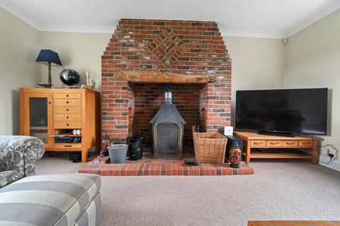 4 bedroom detached house for sale, Church Road, Braintree CM77