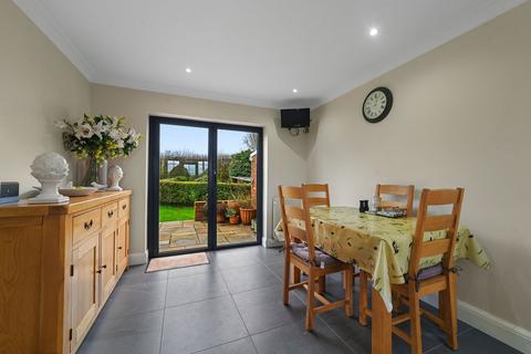 4 bedroom detached house for sale, Church Road, Braintree CM77