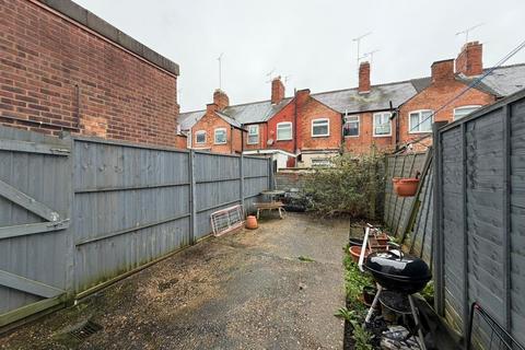 2 bedroom terraced house for sale, Carlisle Street, Leicester