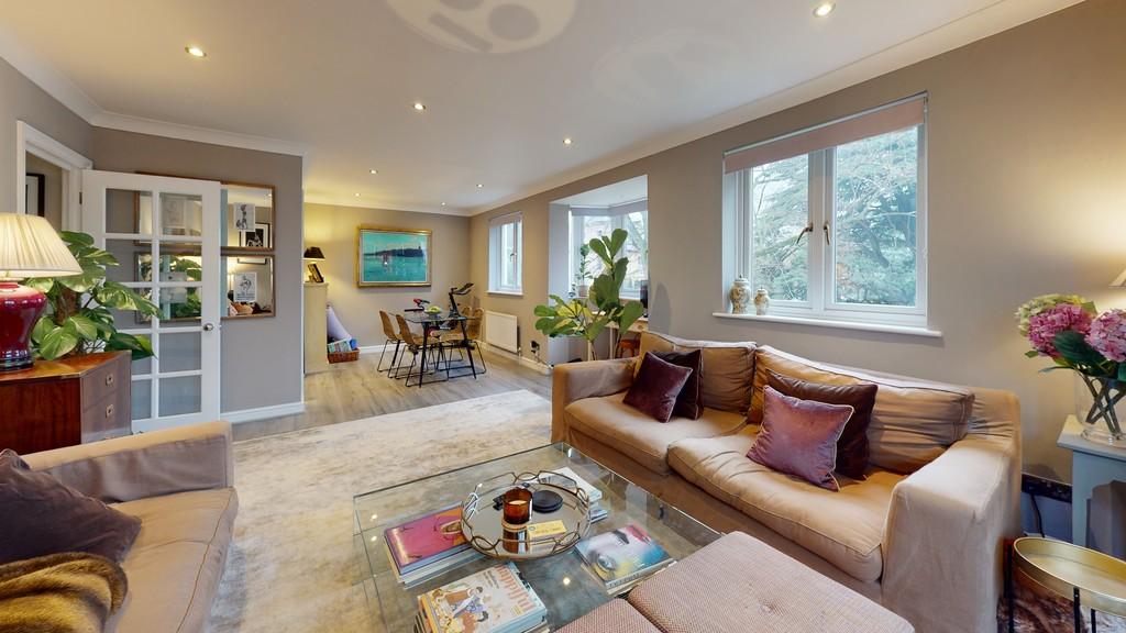 20pav-Living-Room
