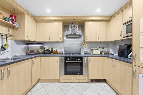 2 bedroom apartment for sale, Jerome Place, Charter Quay KT1