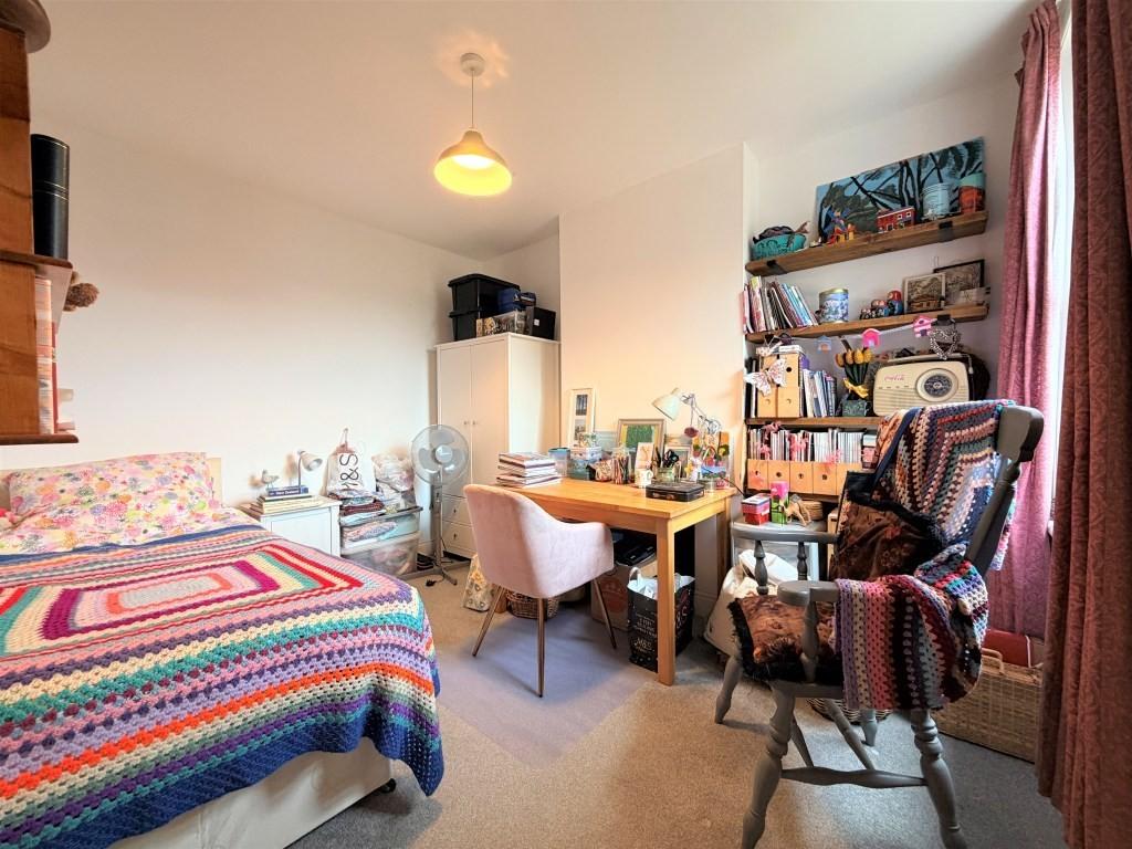 Bedroom2