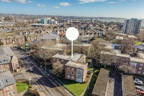 2 bedroom apartment for sale, Lagland Street,, Poole