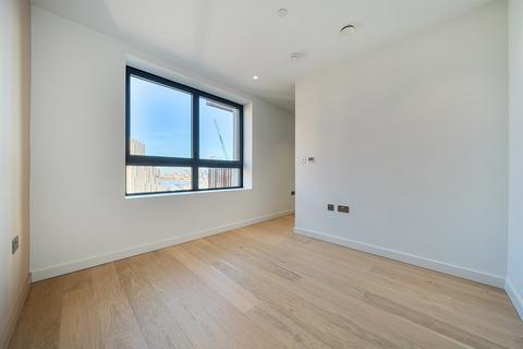 Studio to rent, Peninsula Gardens, Pilot Walk, Lower Riverside, Greenwich Peninsula, SE10