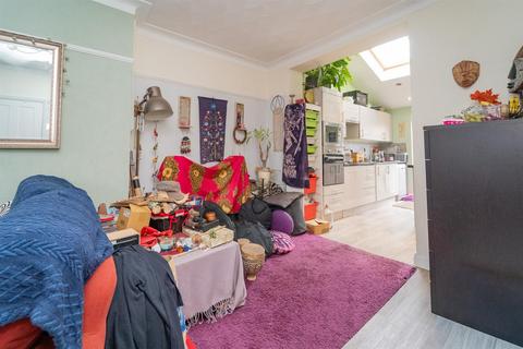 4 bedroom semi-detached house for sale, Darley Avenue, Chorlton