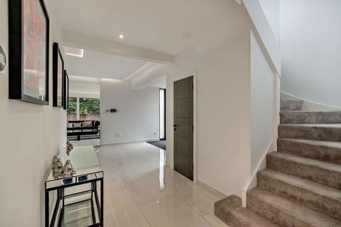 3 bedroom detached house for sale, Oxhey Lane, Hatch End, Pinner HA5
