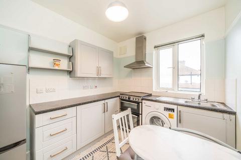 1 bedroom flat for sale, Bicester Road, Richmond TW9