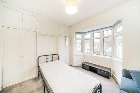 1 bedroom flat for sale, Bicester Road, Richmond TW9