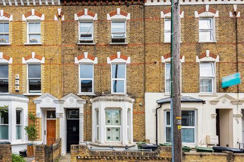 1 bedroom flat to rent, Concanon Road, London SW2