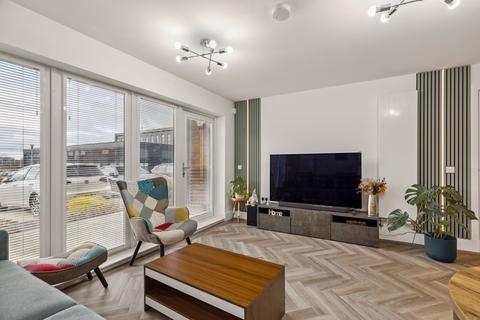 2 bedroom apartment for sale, Festival Court, Festival Park, Glasgow