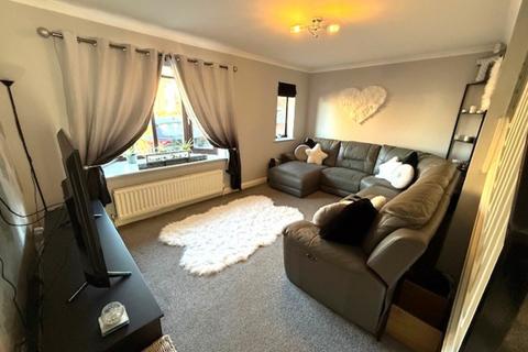 3 bedroom semi-detached house for sale, Truro Drive, Normanton
