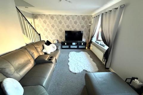 3 bedroom semi-detached house for sale, Truro Drive, Normanton