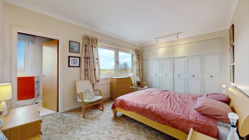37-web-or-mls-23 Beechlands Avenue Flat 4.1 40