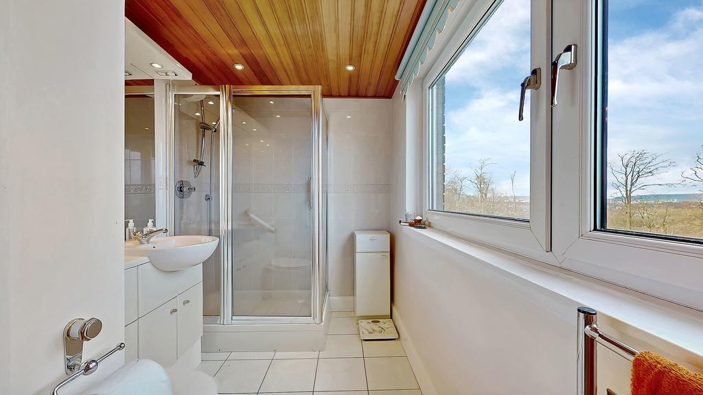 43-web-or-mls-23 Beechlands Avenue Flat 4.1 43