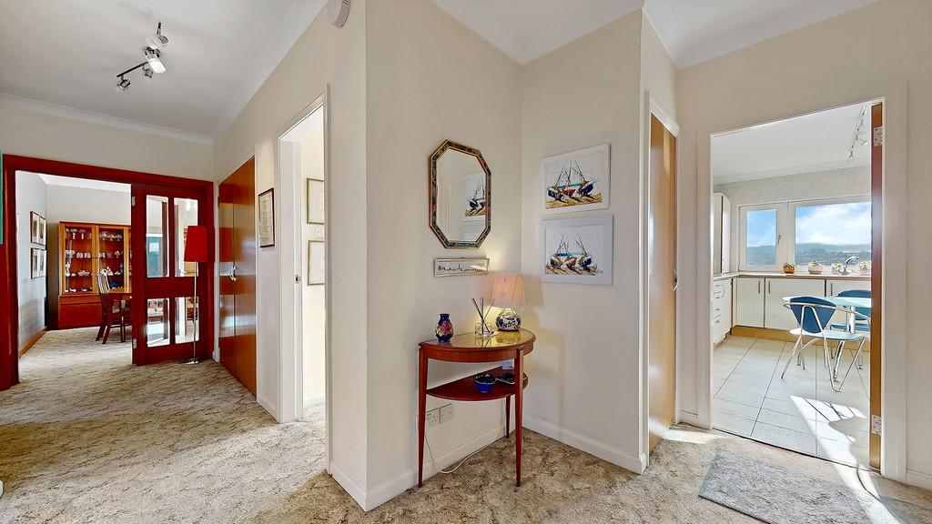 16-web-or-mls-23 Beechlands Avenue Flat 4.1 19