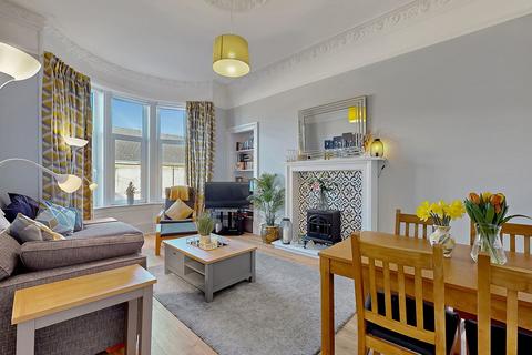 2 bedroom flat for sale, Park Road, Glasgow G4