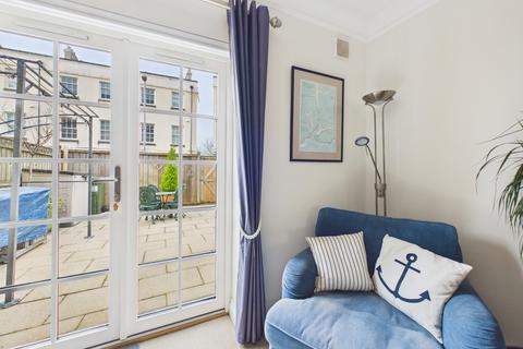 2 bedroom terraced house for sale, Discovery Road, Plymouth PL1