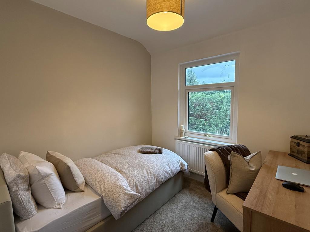 Bedroom Three (2)