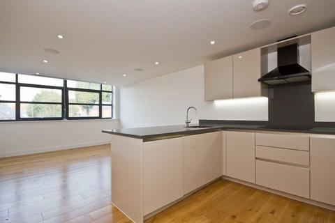 2 bedroom flat to rent, Hogarth Lane, London W4
