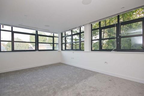 2 bedroom flat to rent, Hogarth Lane, London W4