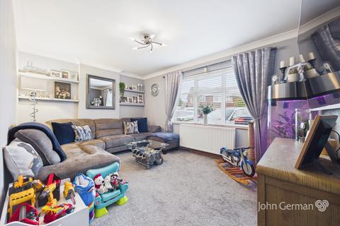 undefined, Poplar Close, Uttoxeter