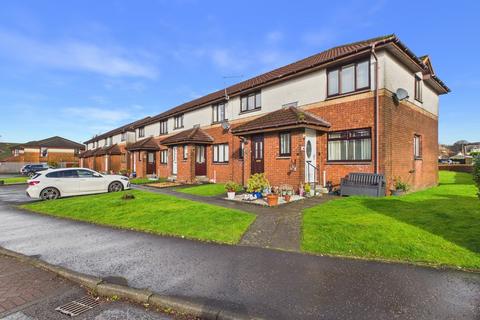 2 bedroom apartment to rent, Dumbuck Gardens, Dumbarton G82