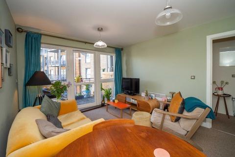 1 bedroom apartment to rent, Harry Zeital Way, London E5