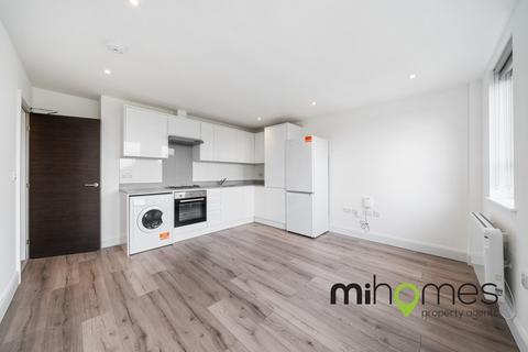 1 bedroom apartment to rent, Link House, Hayes
