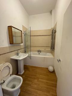 undefined, Cambridge Park E11